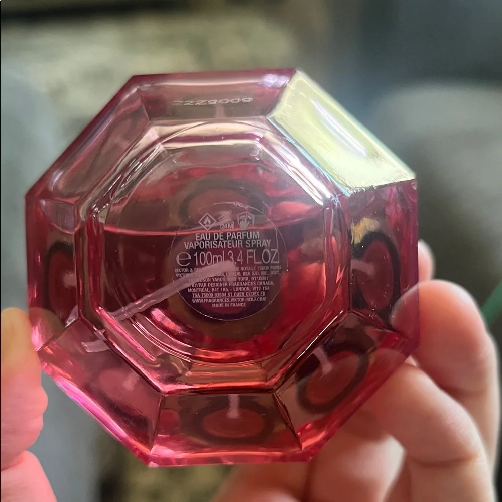 Viktor & Rolf Flowerbomb Pretty Peony ***does not have original cap/nozzle!!!*